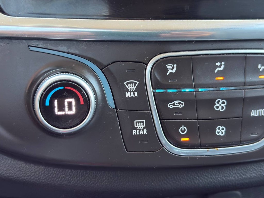 Photo 26 of this CHEVROLET TRAVERSE