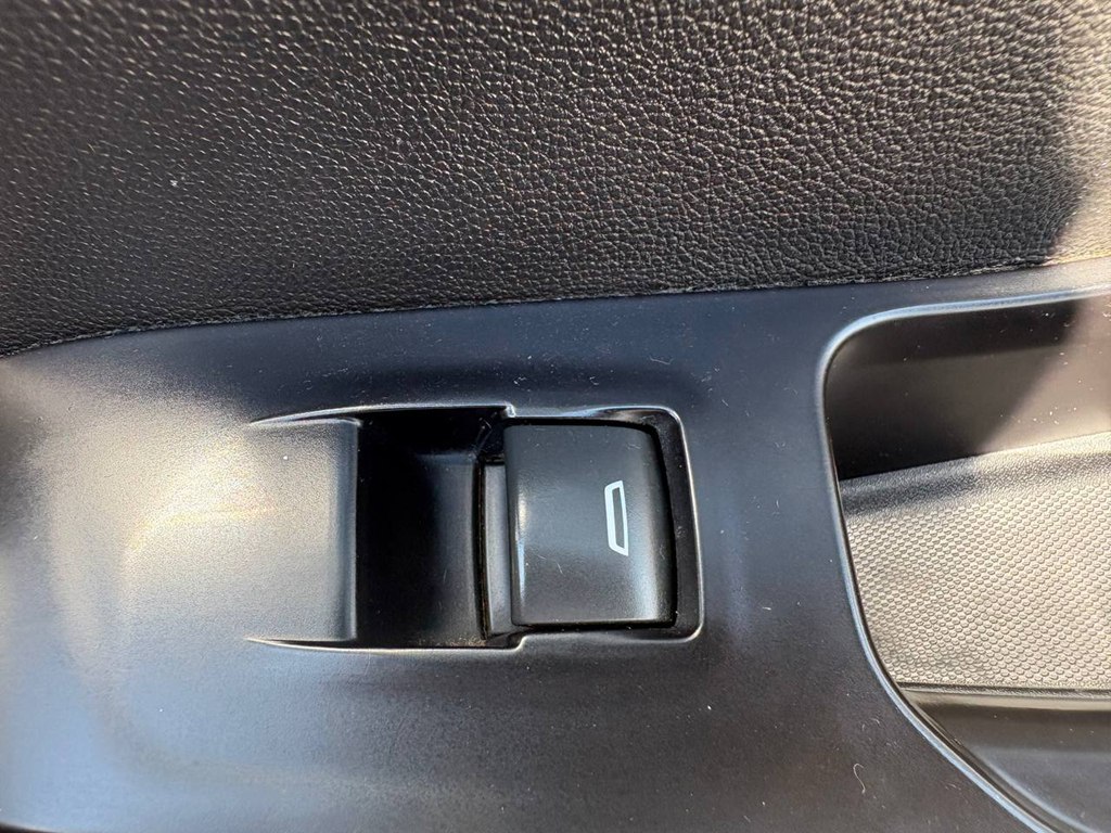 Photo 13 of this CHEVROLET TRAVERSE