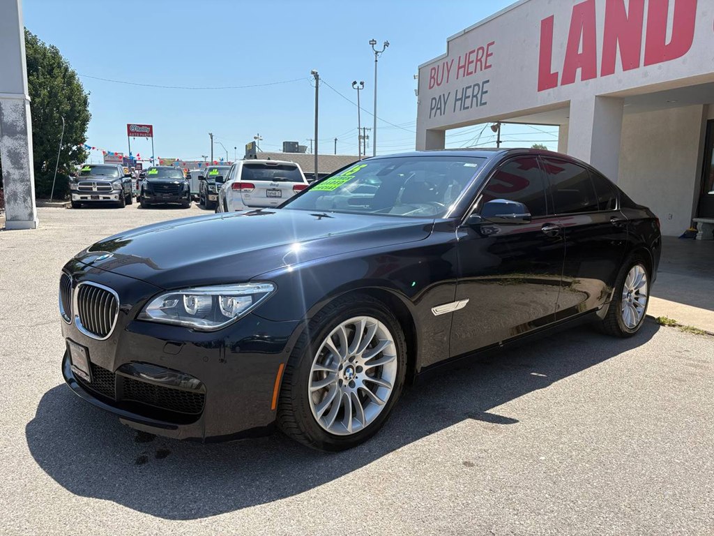 Photo 44 of this BMW 750