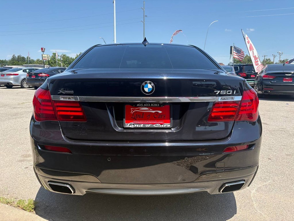 Photo 46 of this BMW 750