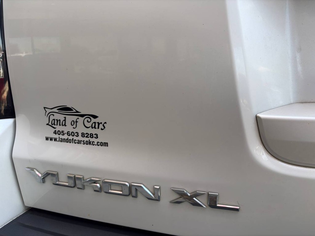 Photo 43 of this GMC YUKON XL