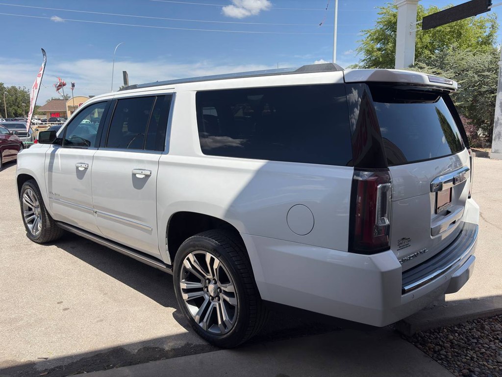Photo 46 of this GMC YUKON XL