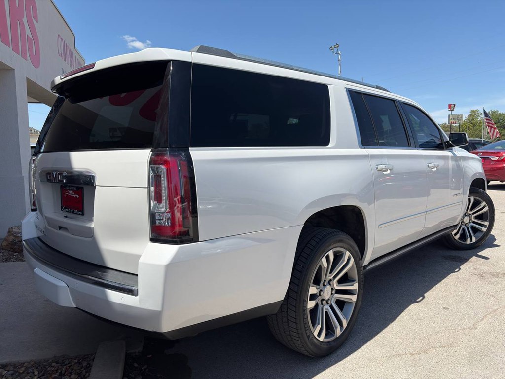 Photo 4 of this GMC YUKON XL