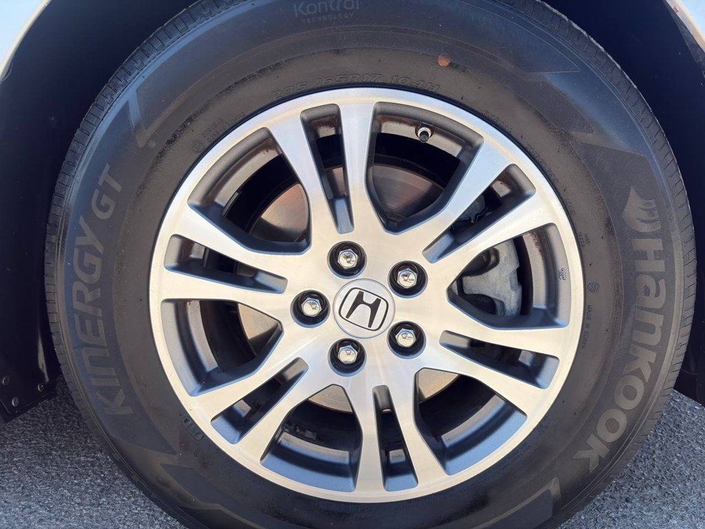 Photo 40 of this HONDA ODYSSEY