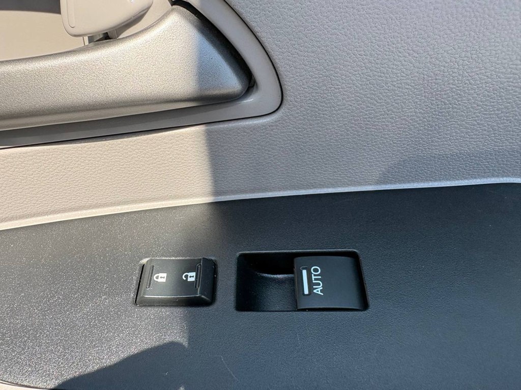 Photo 7 of this HONDA ODYSSEY
