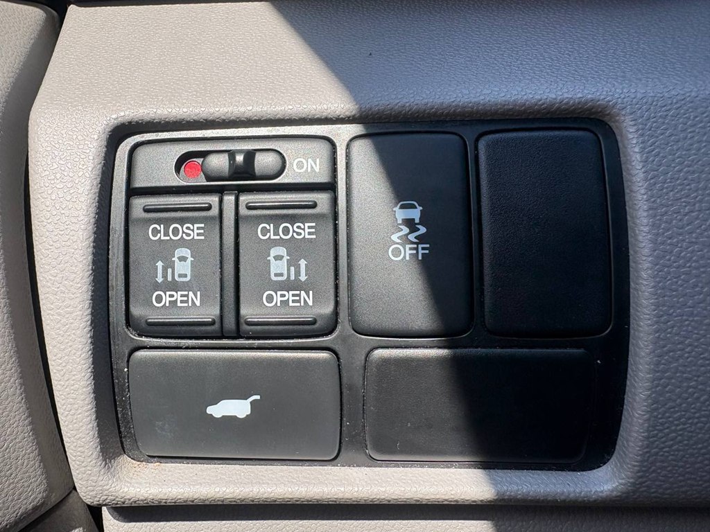 Photo 20 of this HONDA ODYSSEY