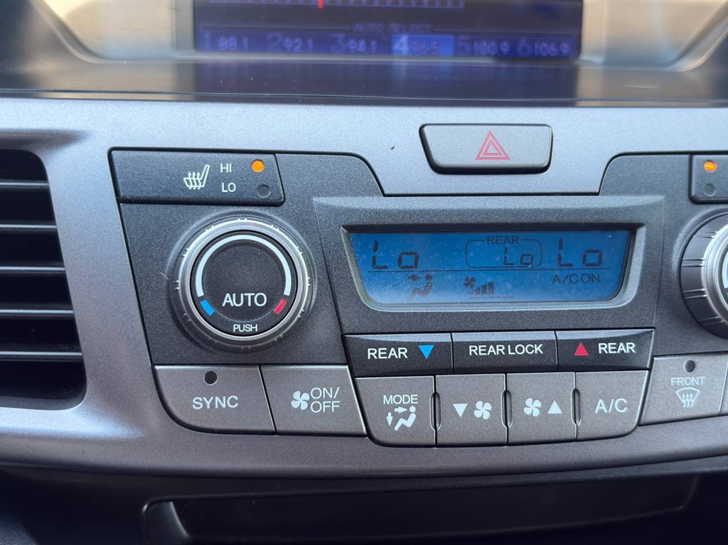 Photo 25 of this HONDA ODYSSEY