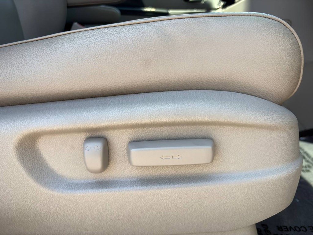 Photo 8 of this HONDA ODYSSEY