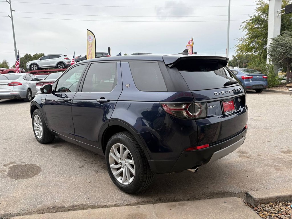 Photo 41 of this LAND ROVER DISCOVERY SPORT