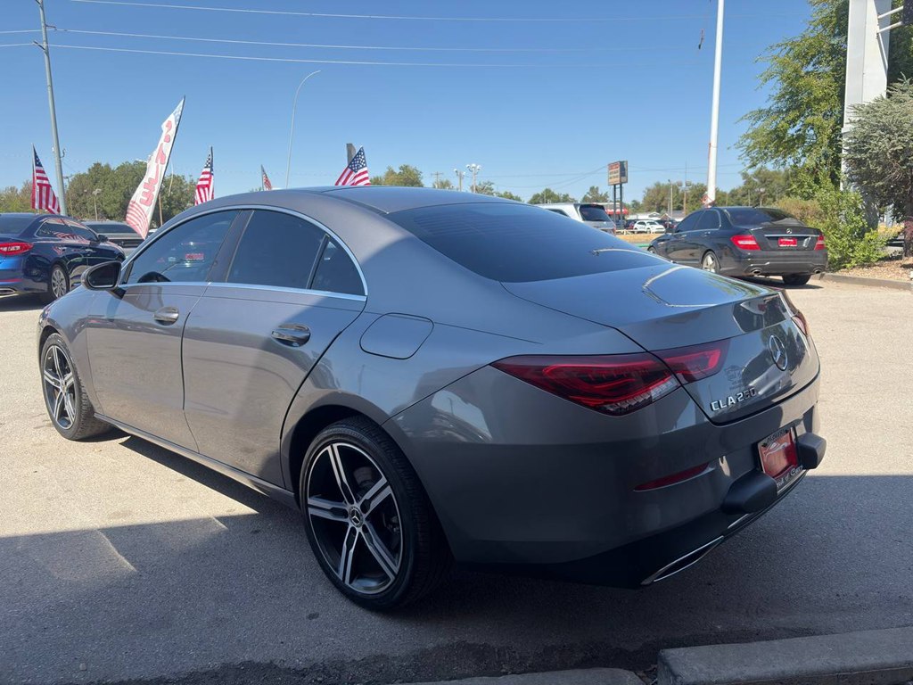 Photo 40 of this MERCEDES-BENZ CLA