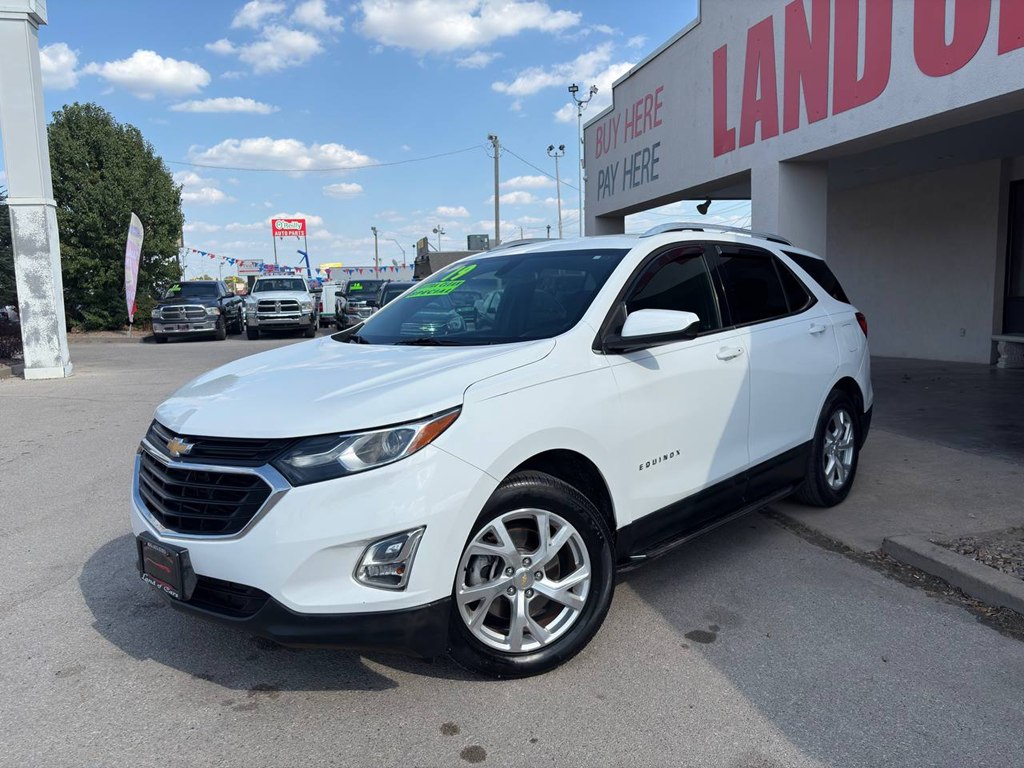 Photo 3 of this CHEVROLET EQUINOX