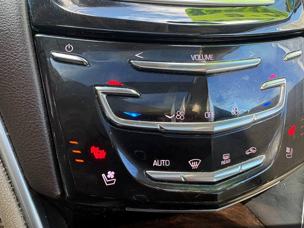 Photo 30 of this CADILLAC XTS