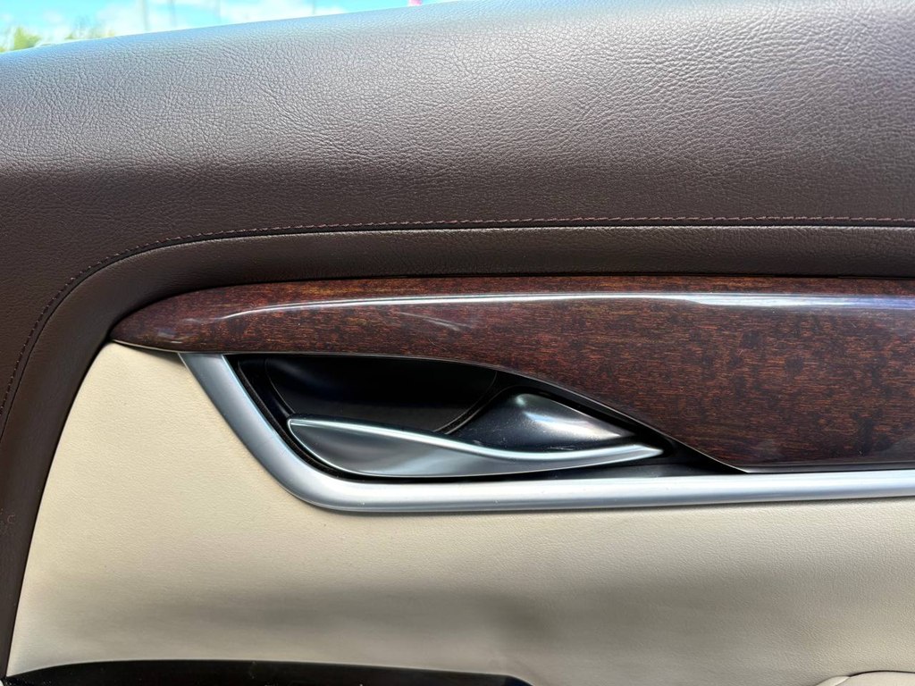 Photo 12 of this CADILLAC XTS