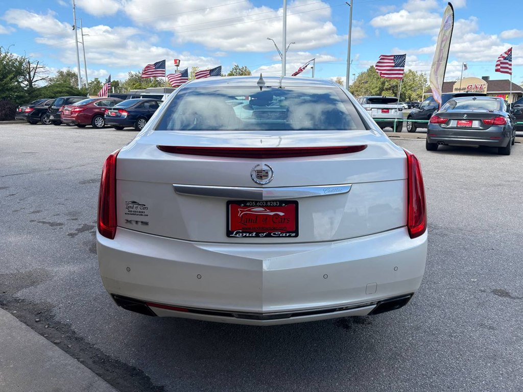 Photo 43 of this CADILLAC XTS