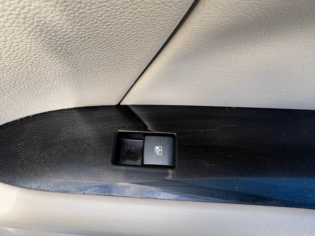 Photo 7 of this CADILLAC XTS