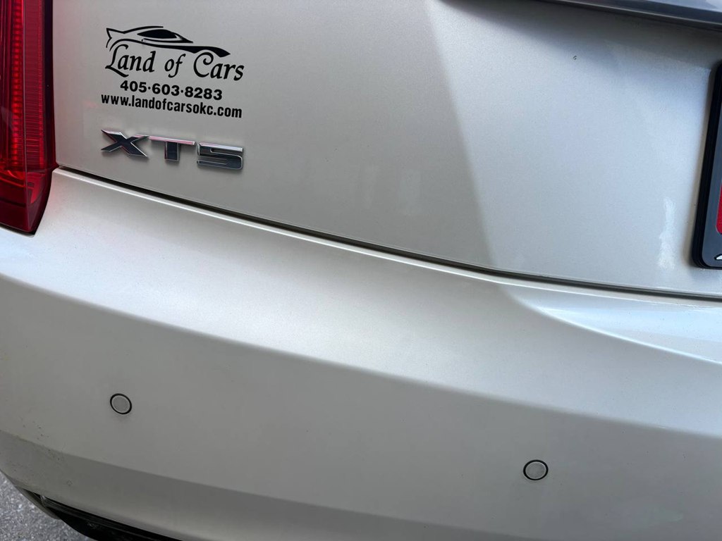 Photo 37 of this CADILLAC XTS