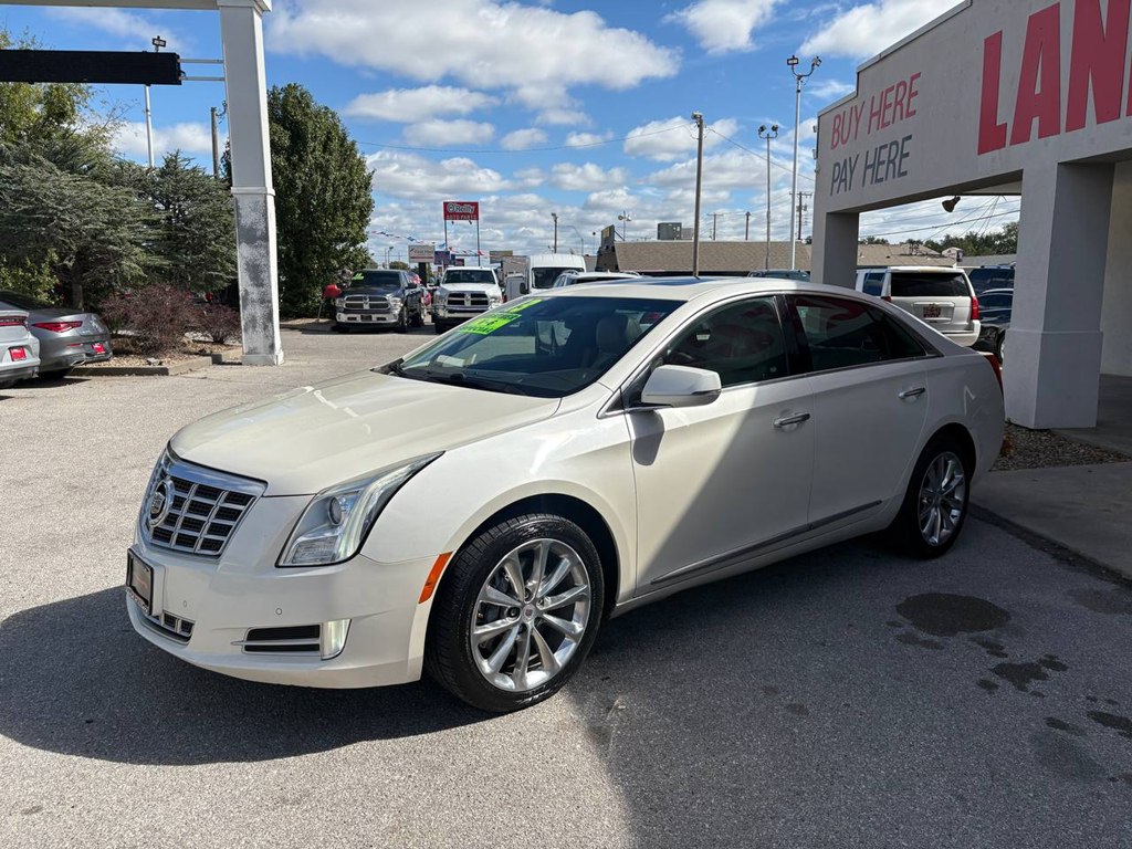 Photo 41 of this CADILLAC XTS