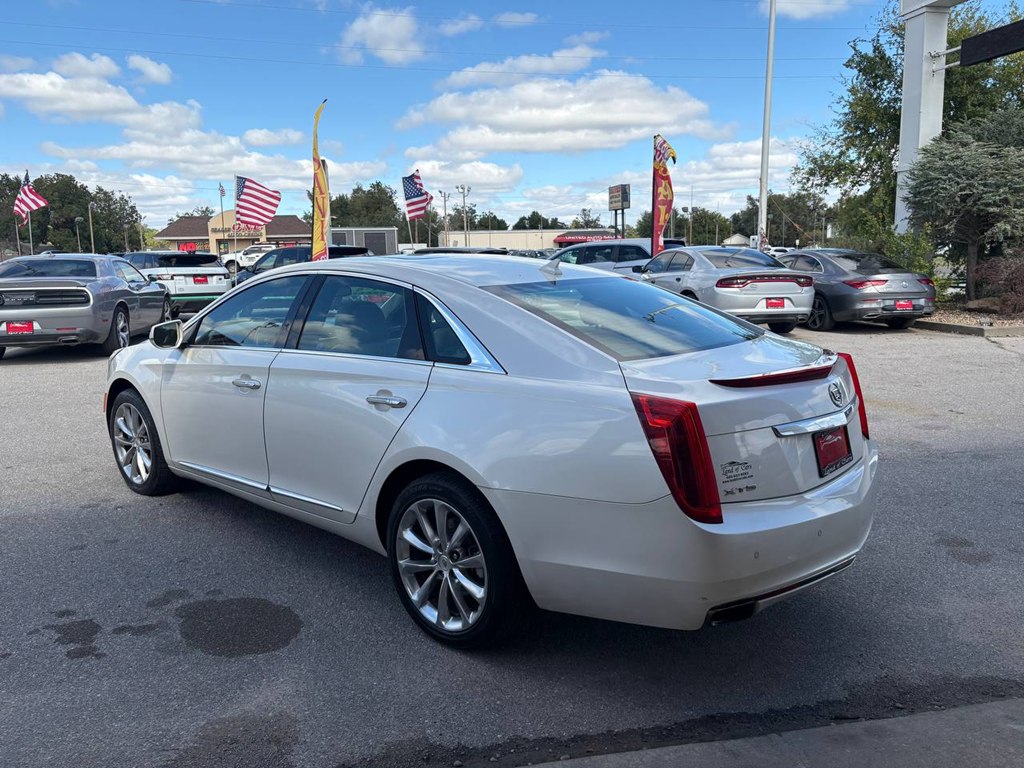Photo 42 of this CADILLAC XTS