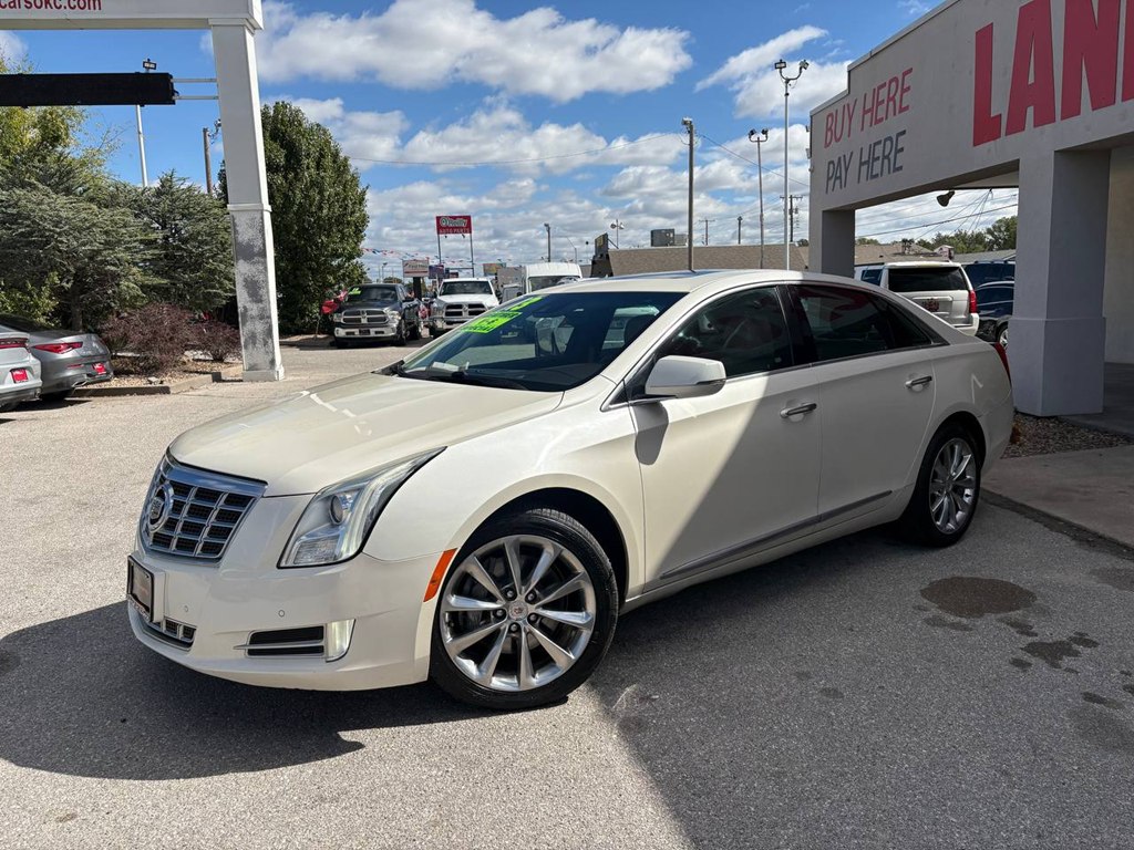 Photo 3 of this CADILLAC XTS