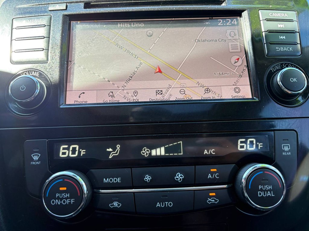 Photo 26 of this NISSAN ROGUE SPORT