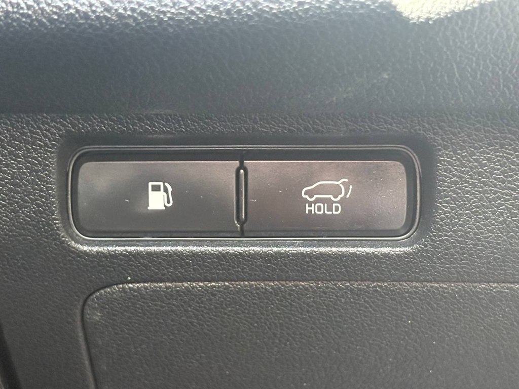 Photo 23 of this KIA SORENTO