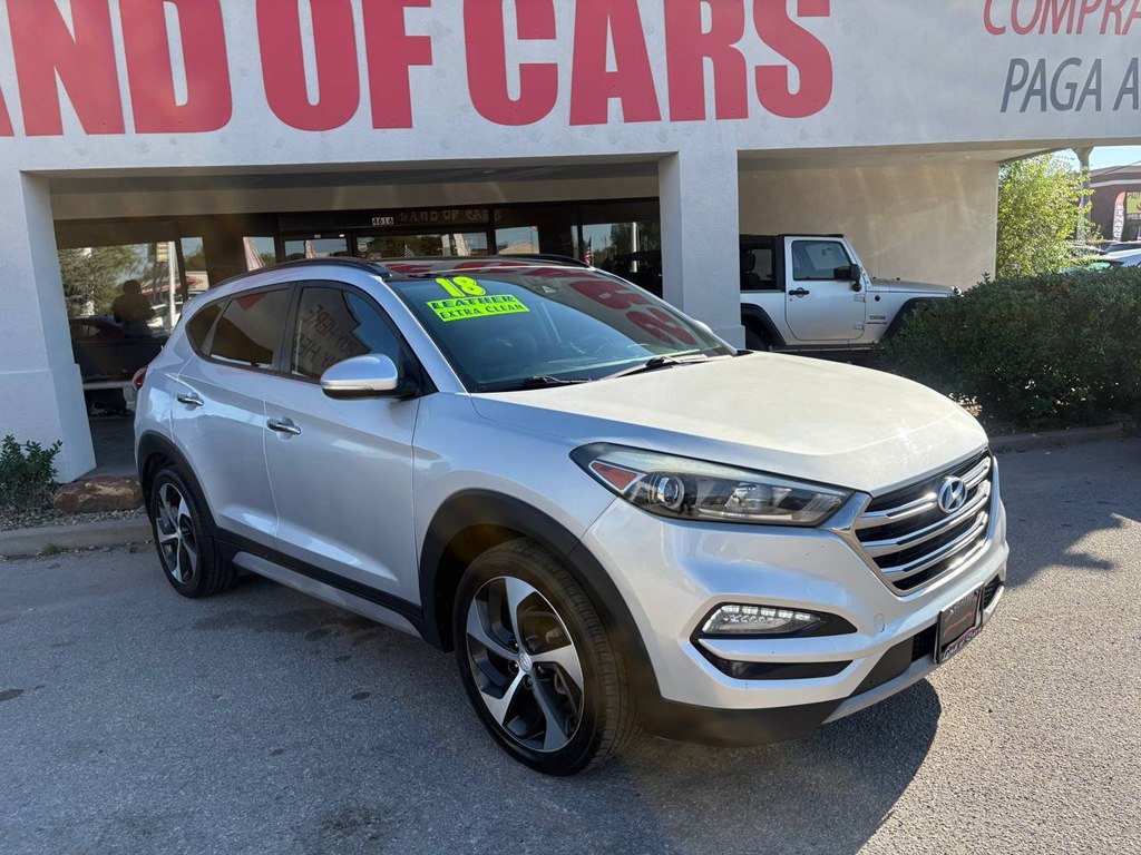 Photo 39 of this HYUNDAI TUCSON