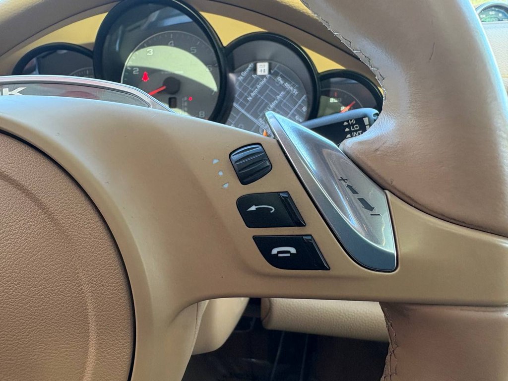 Photo 29 of this PORSCHE PANAMERA