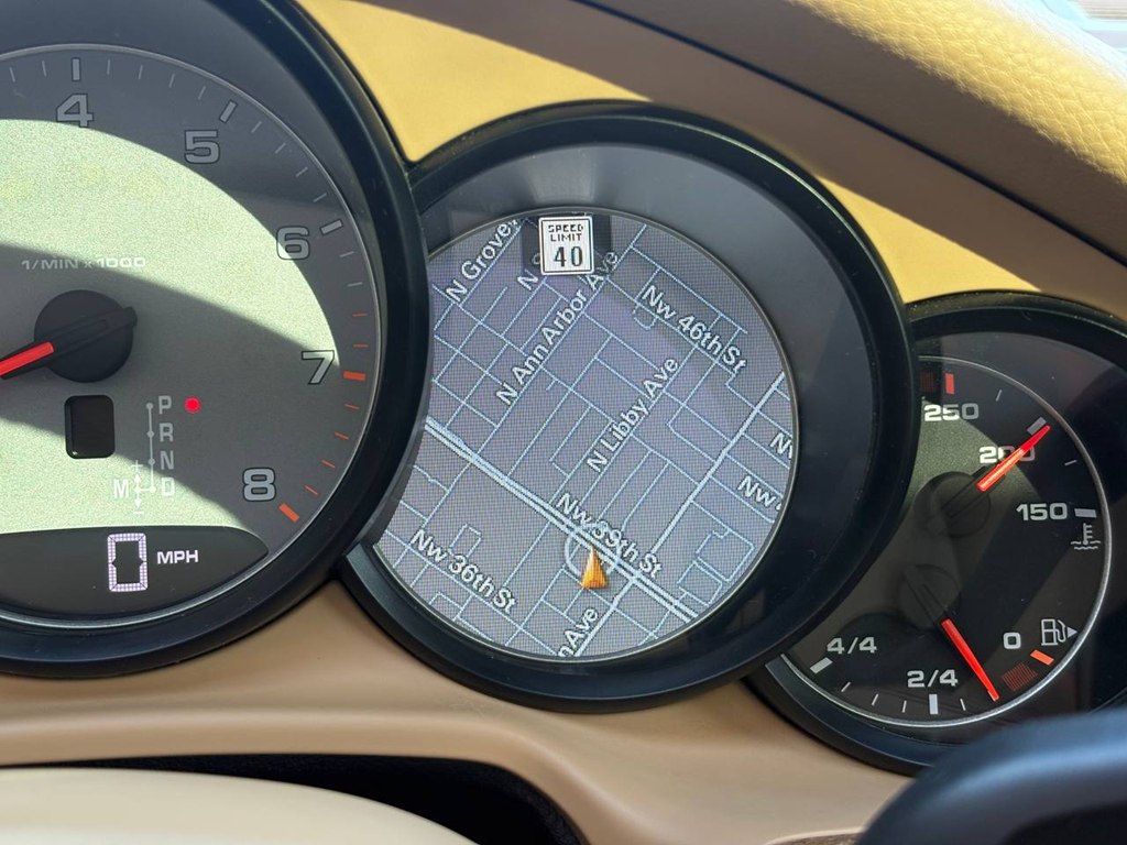 Photo 26 of this PORSCHE PANAMERA