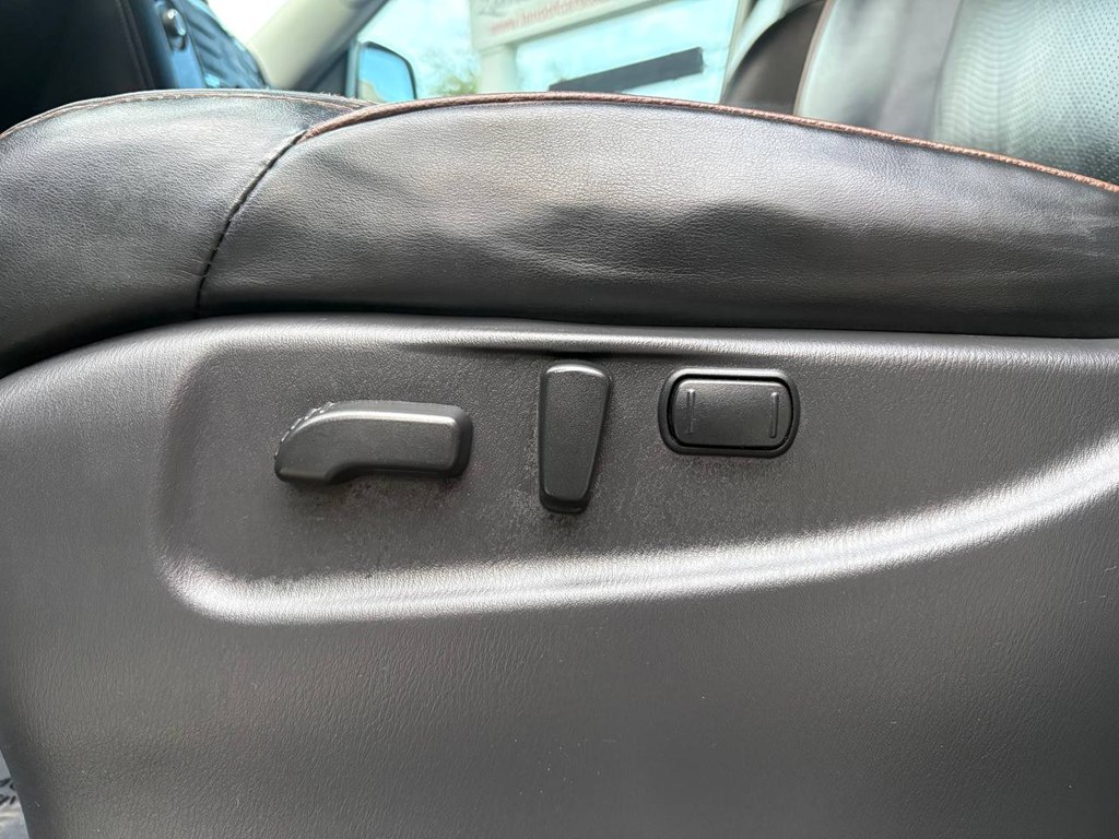 Photo 21 of this NISSAN ARMADA