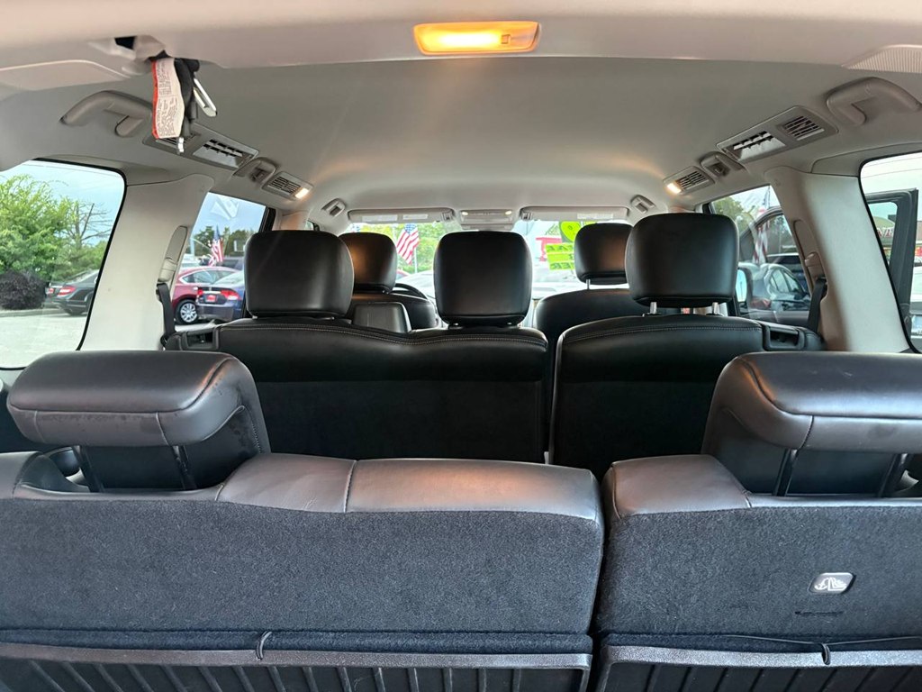 Photo 38 of this NISSAN ARMADA