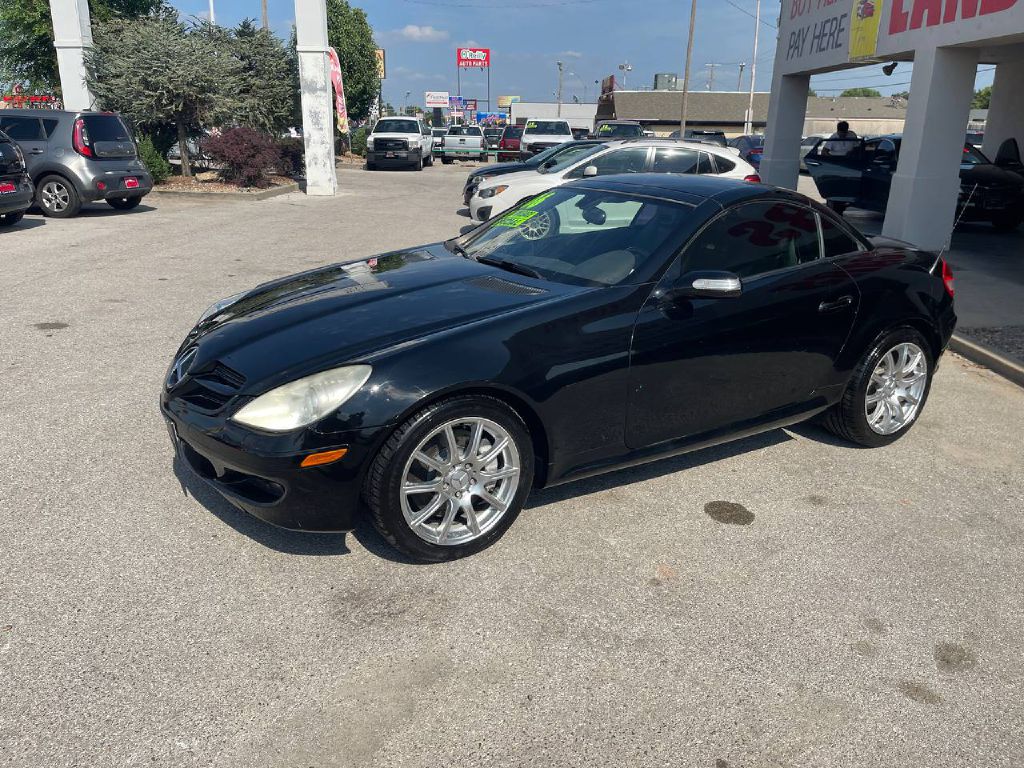 Photo 3 of this MERCEDES-BENZ SLK