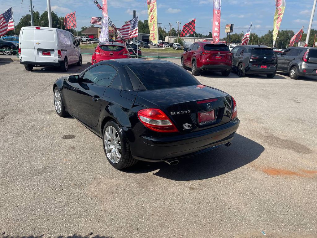 Photo 4 of this MERCEDES-BENZ SLK