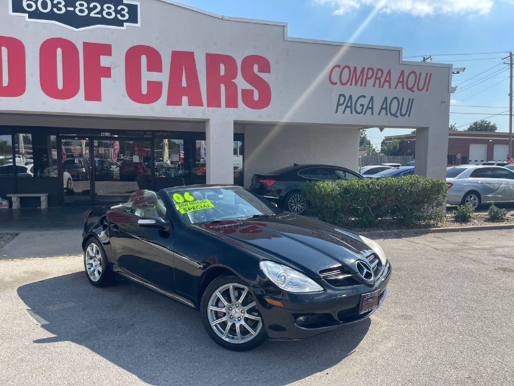 Photo 23 of this MERCEDES-BENZ SLK