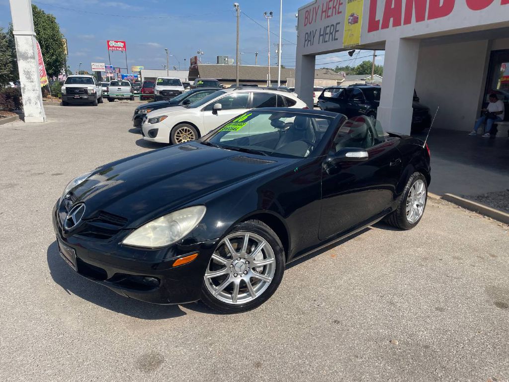 Photo 21 of this MERCEDES-BENZ SLK