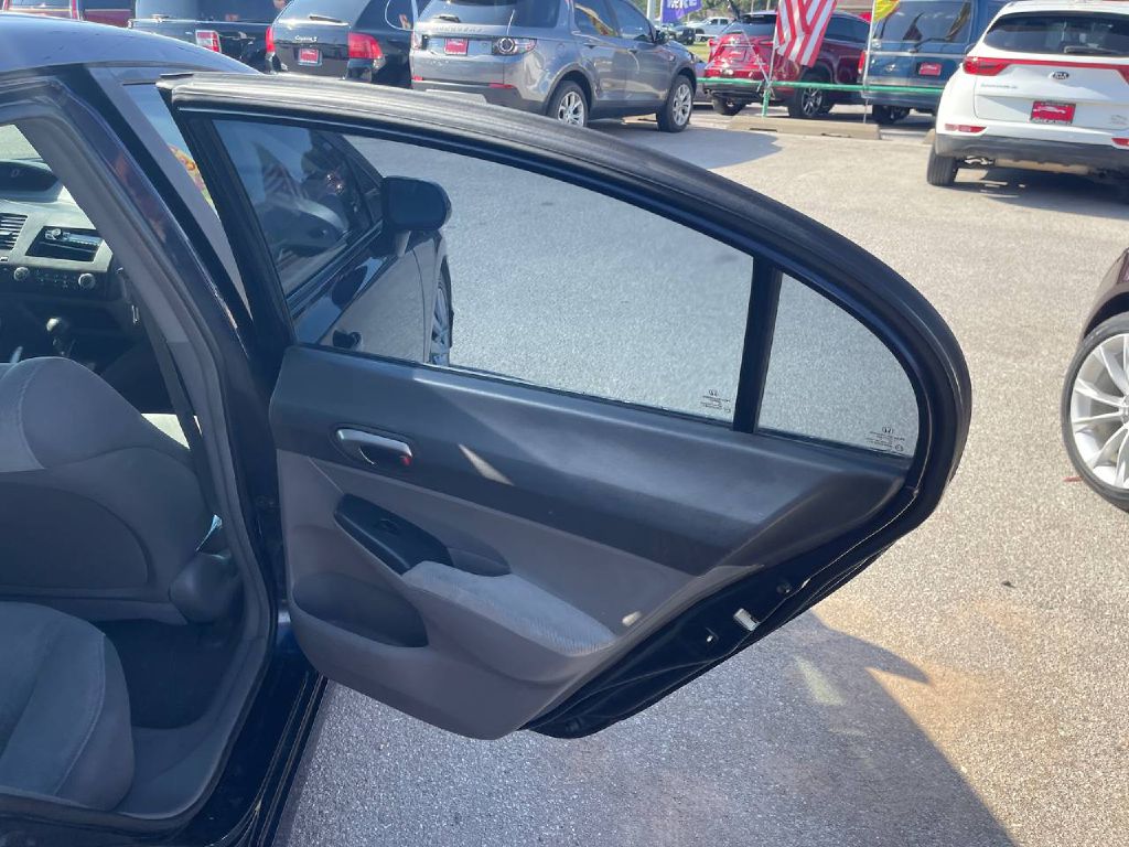 Photo 6 of this HONDA CIVIC