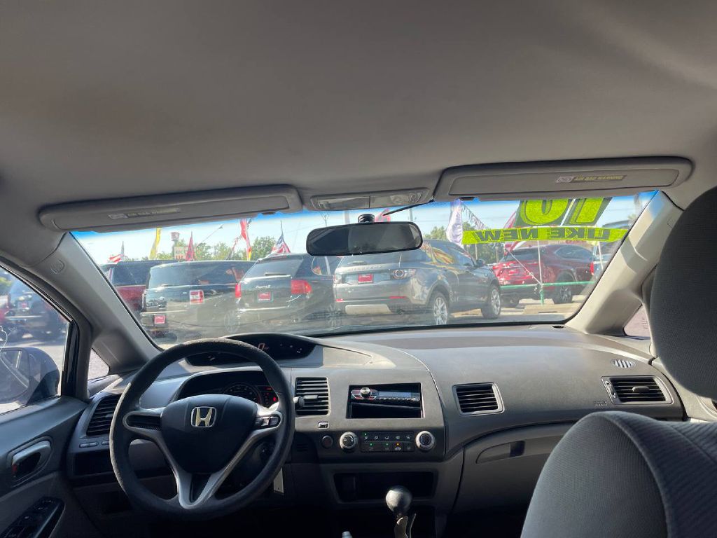 Photo 16 of this HONDA CIVIC