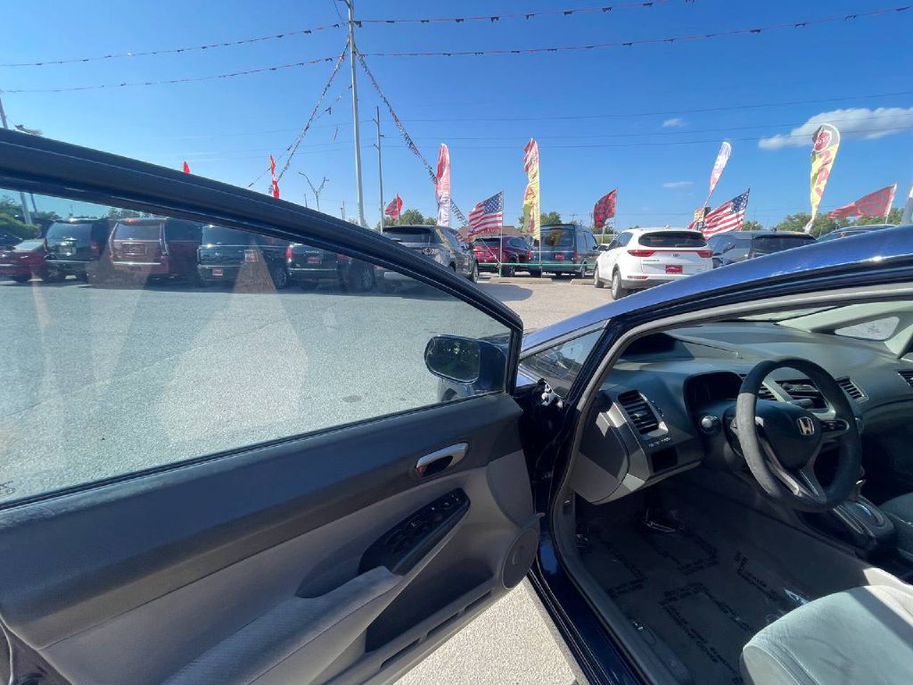 Photo 19 of this HONDA CIVIC