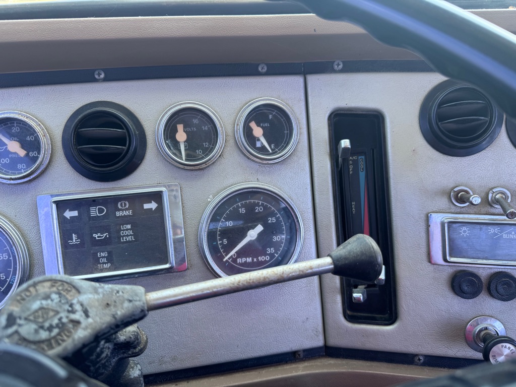 Photo 13 of this FORD L-SERIES