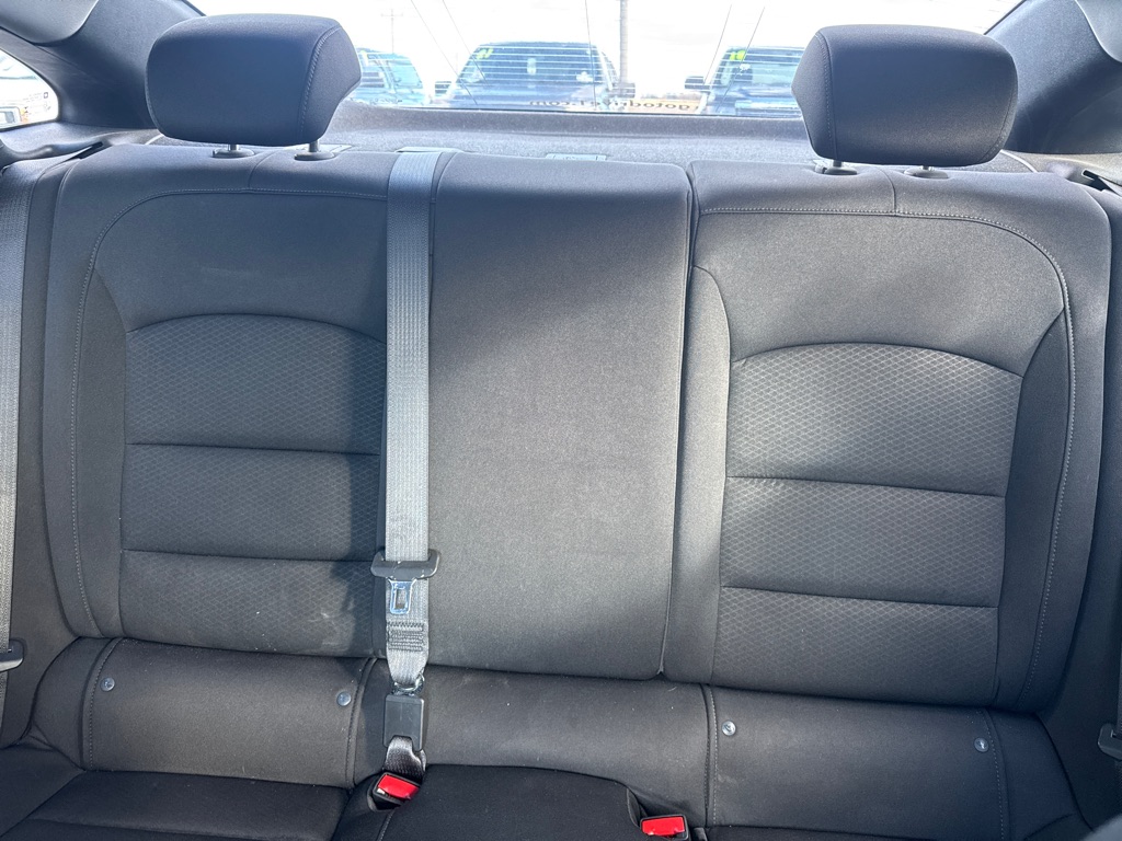 Photo 17 of this CHEVROLET MALIBU