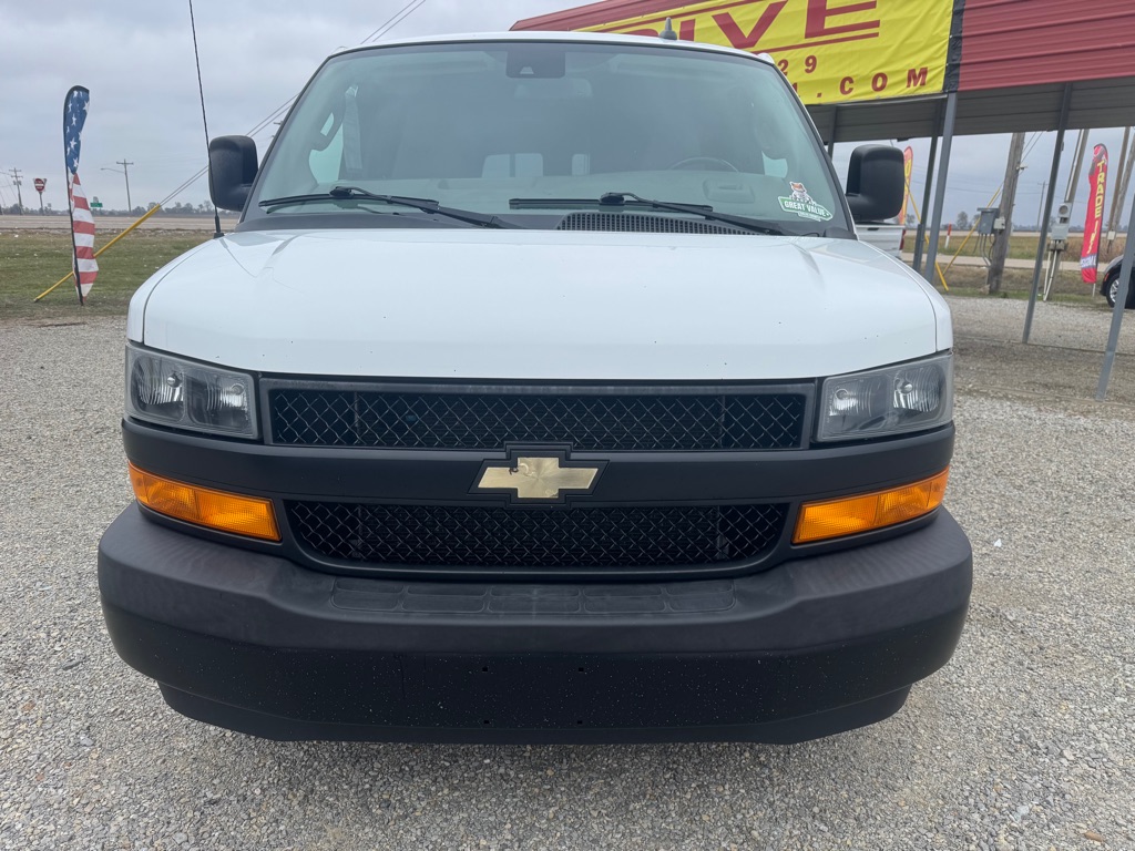 Photo 2 of this CHEVROLET EXPRESS G2500
