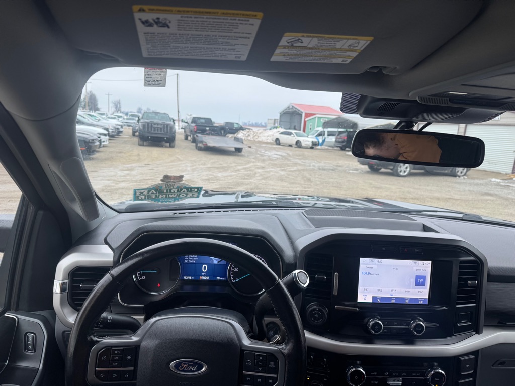Photo 14 of this FORD F150 XLT