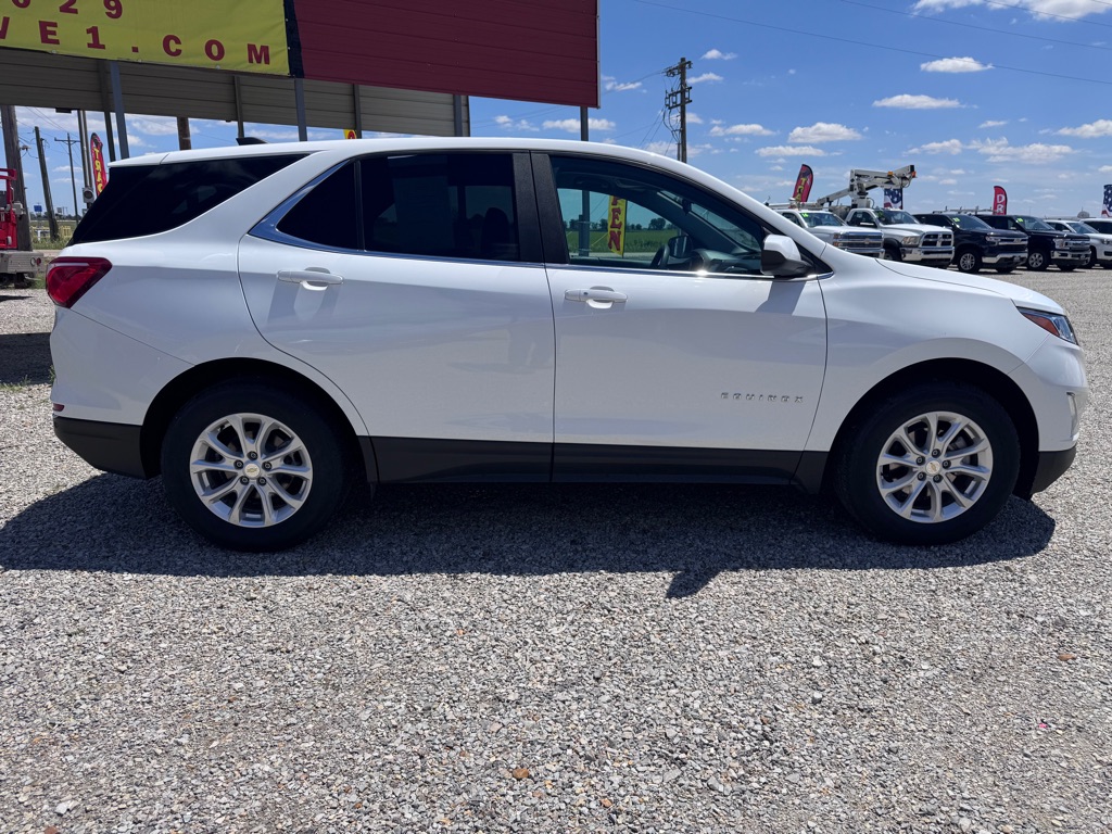 Photo 8 of this CHEVROLET EQUINOX