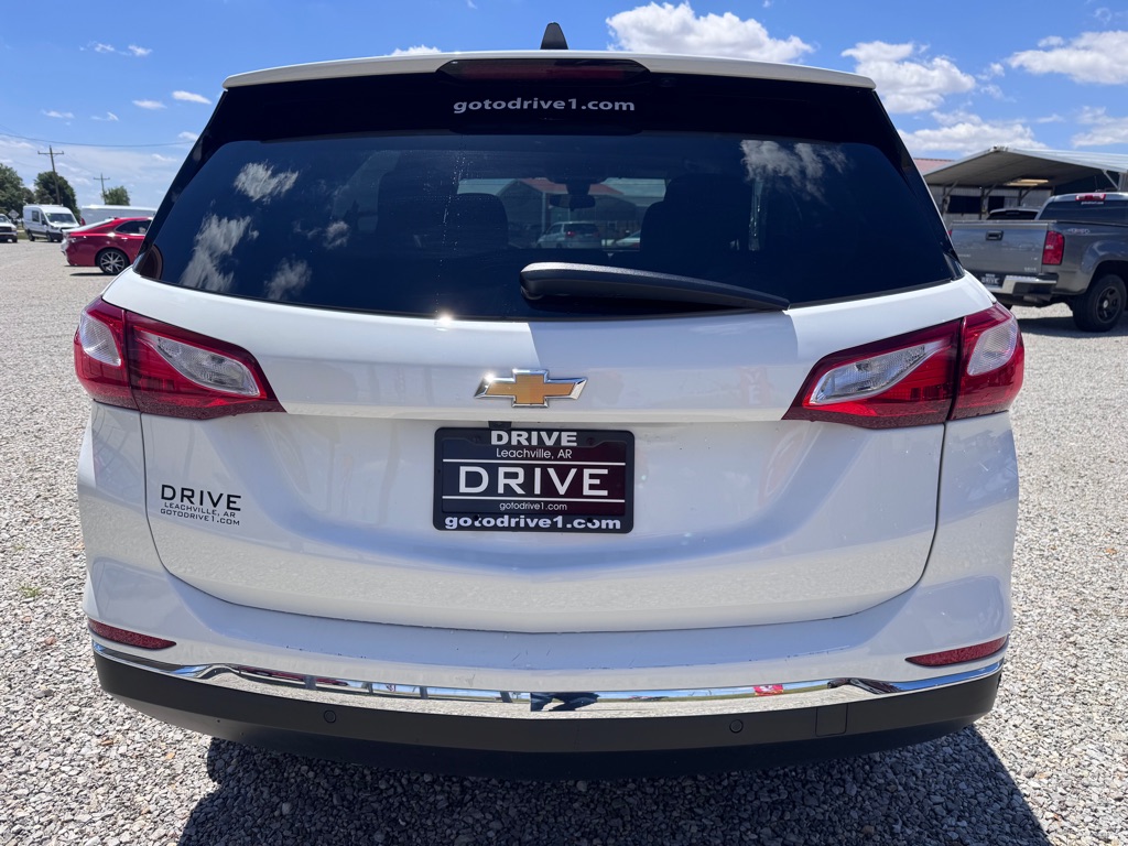 Photo 6 of this CHEVROLET EQUINOX