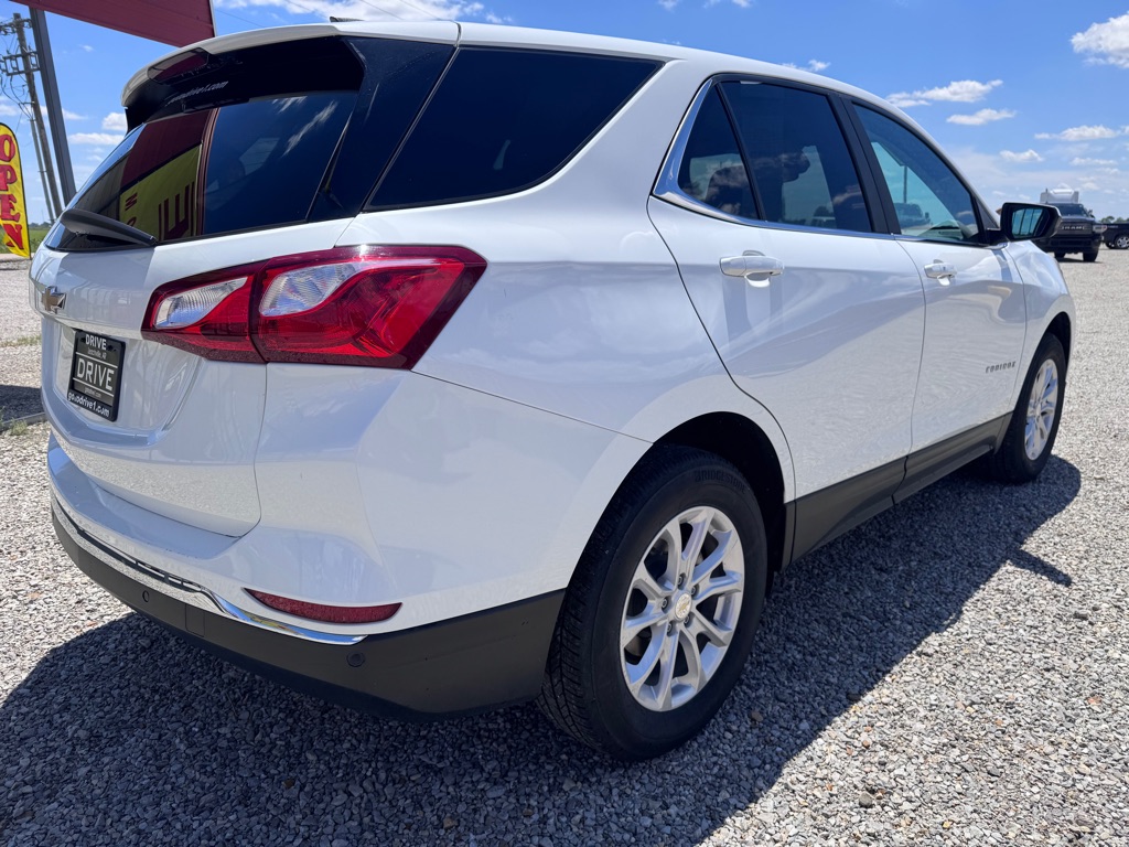 Photo 7 of this CHEVROLET EQUINOX