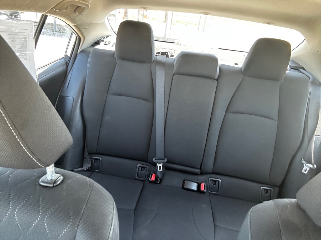 Photo 15 of this TOYOTA COROLLA