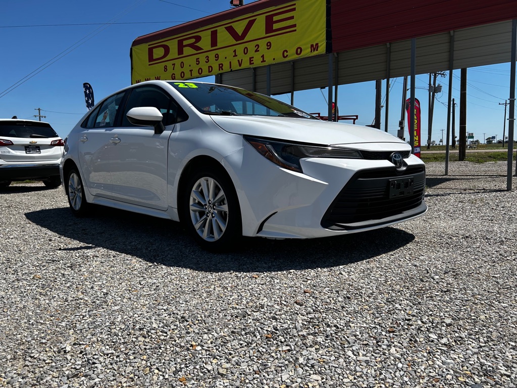 2023 TOYOTA COROLLA