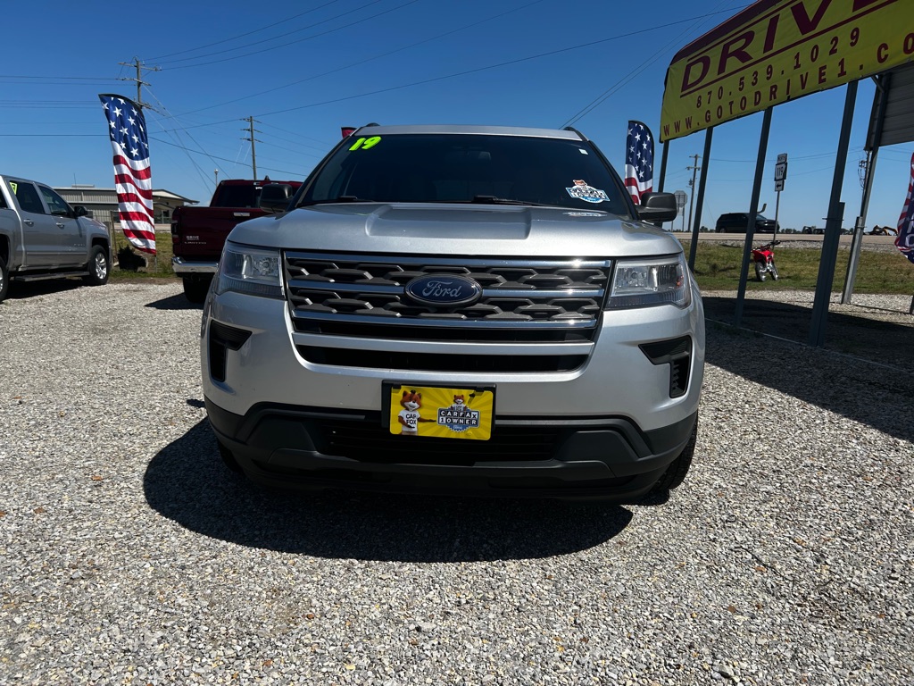 Photo 2 of this FORD EXPLORER