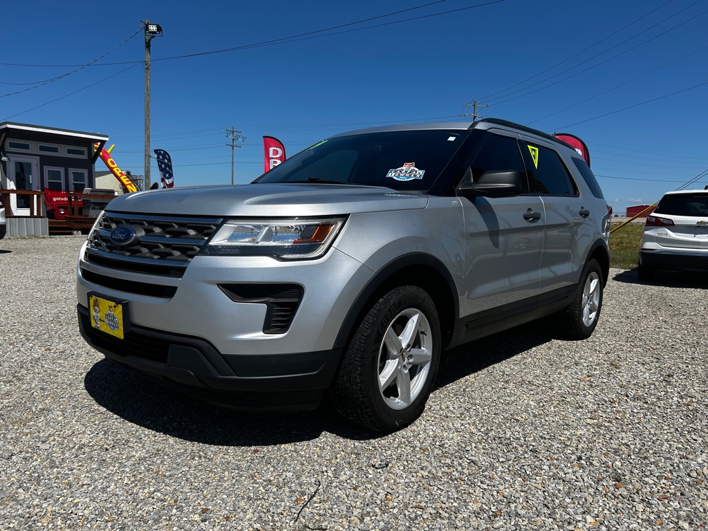 Photo 3 of this FORD EXPLORER