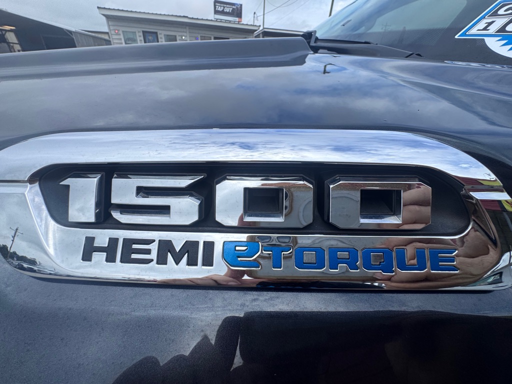Photo 26 of this RAM 1500
