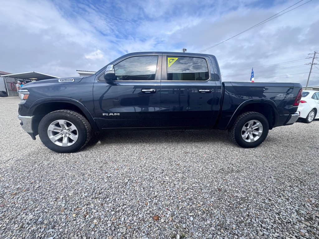 Photo 4 of this RAM 1500